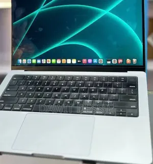 New Laptop Apple MacBook Pro 2021 M1 16GB Apple M1 Pro SSD 512GB