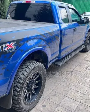 Ford F-150 2018 Blue