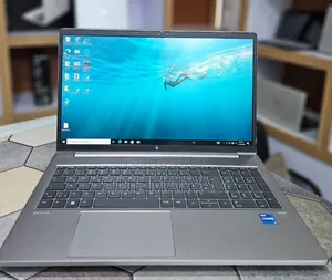 New Laptop HP ZBook 15 16GB Intel Core i7 SSD 1T