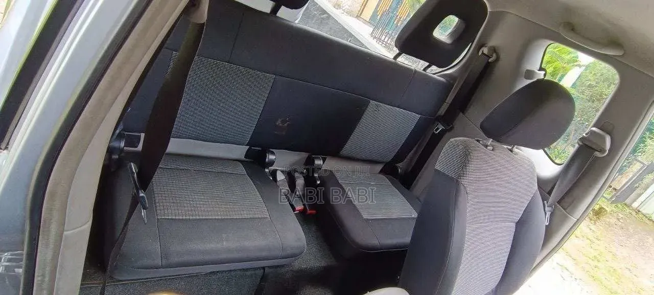 Mitsubishi L200 2008 Silver