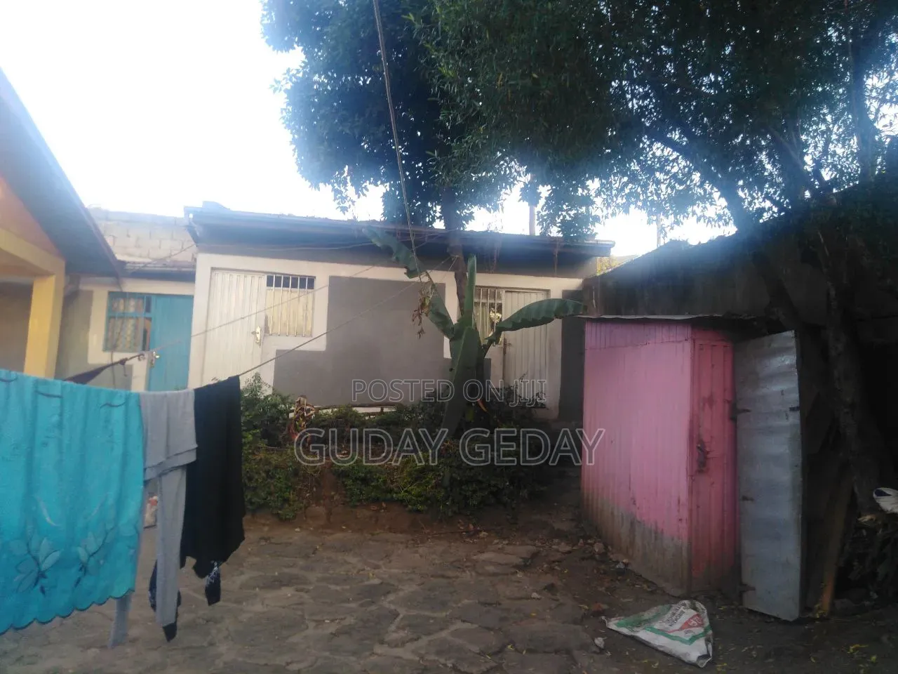 Furnished 13bdrm Villa in Bole for sale
