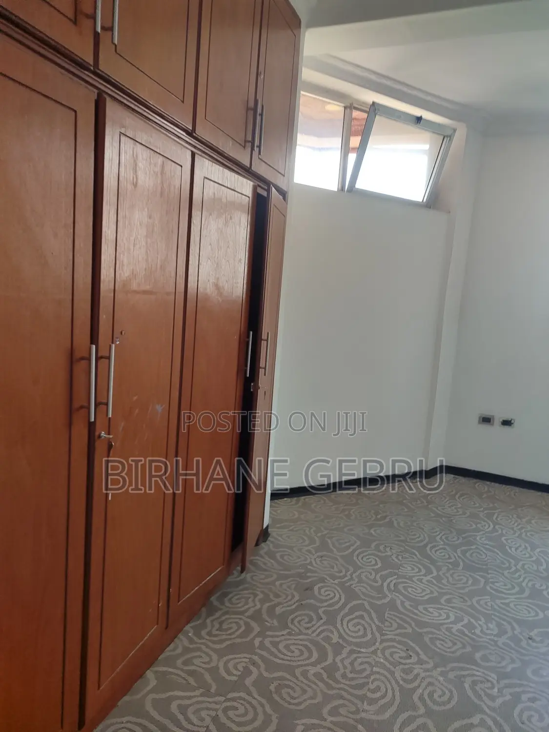 8bdrm House in G+2 House, Bole for rent