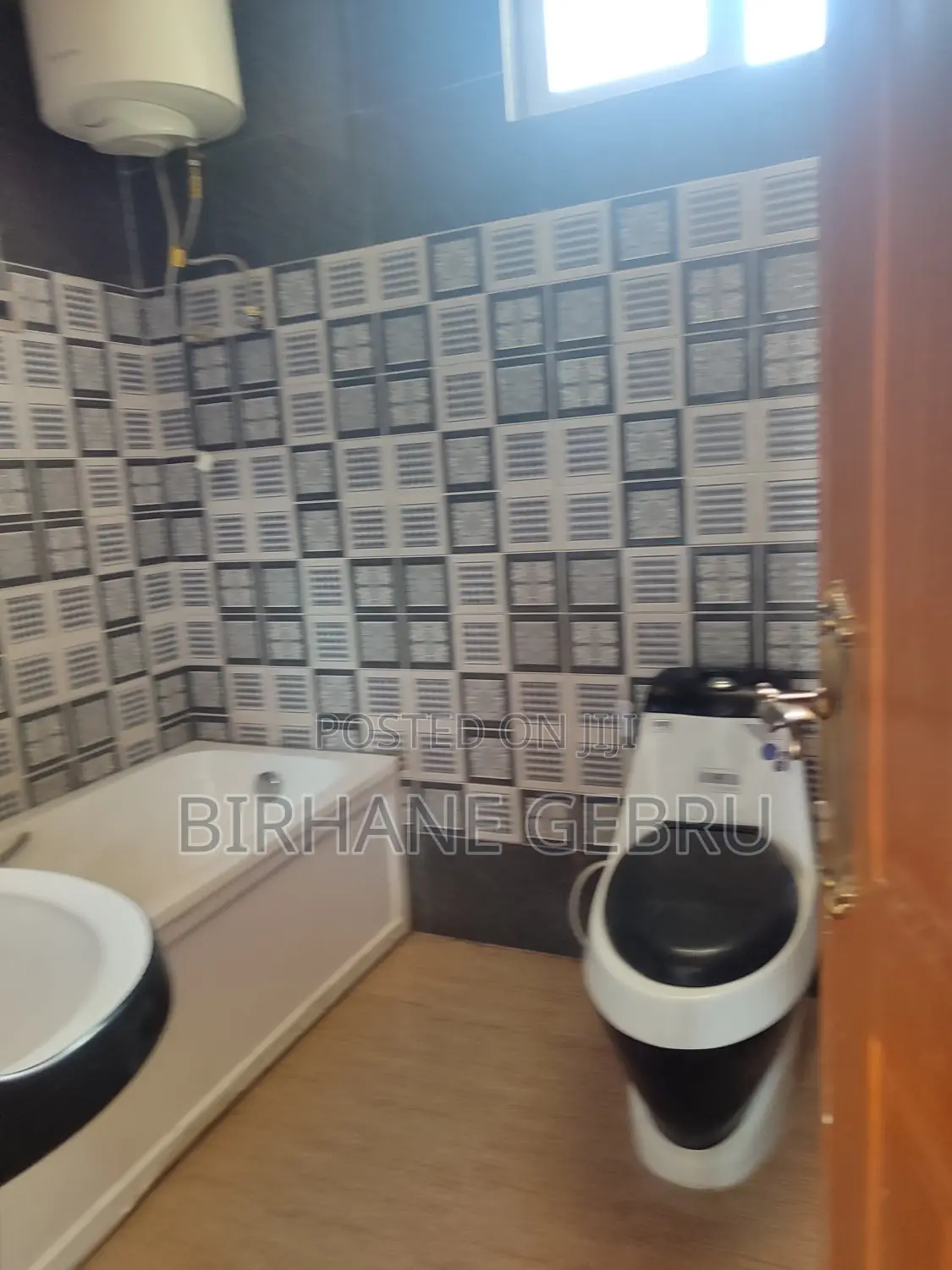 8bdrm House in G+2 House, Bole for rent