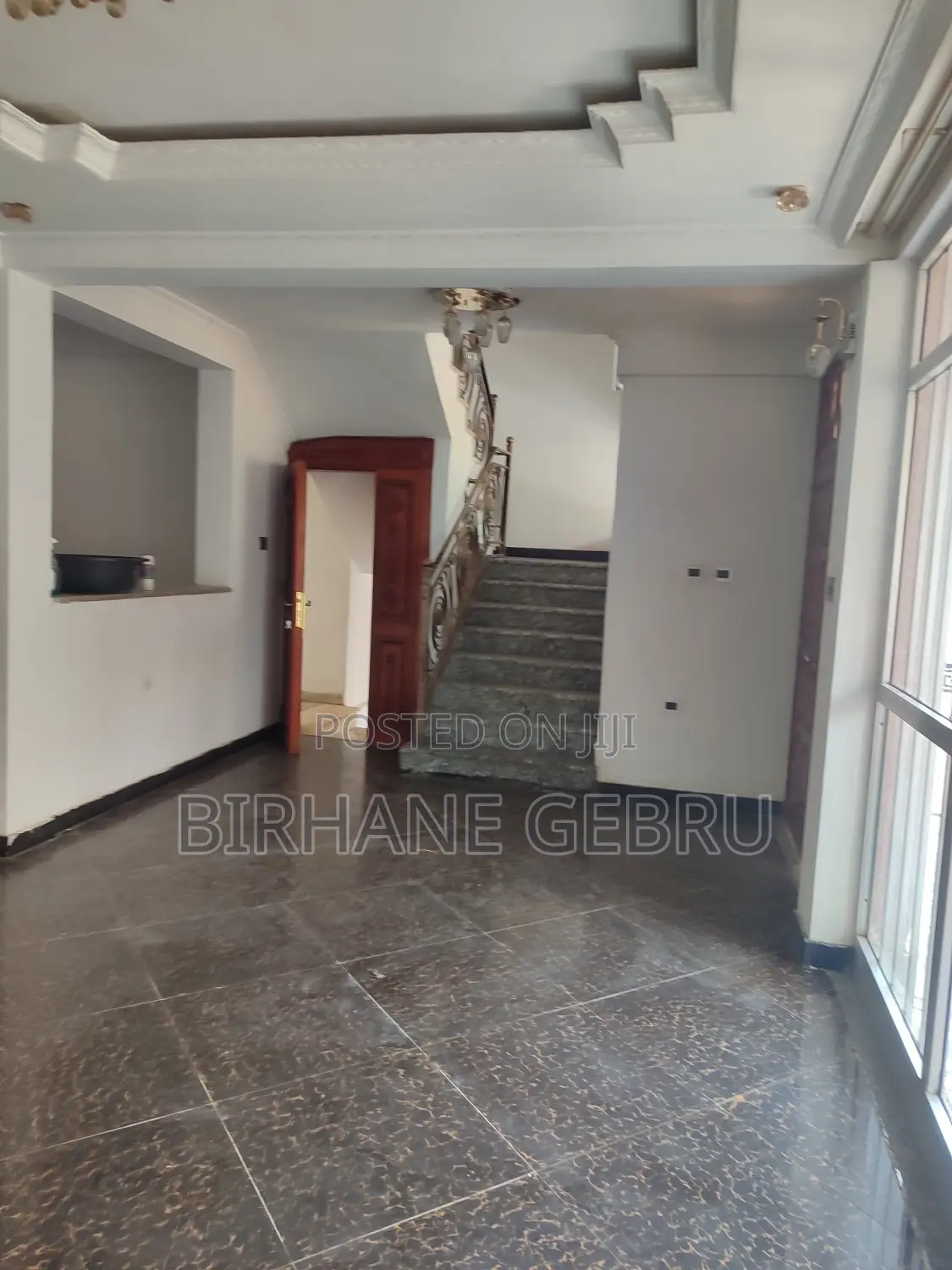 8bdrm House in G+2 House, Bole for rent
