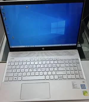 New Laptop HP Pavilion 15 8GB Intel Core i7 SSD 512GB
