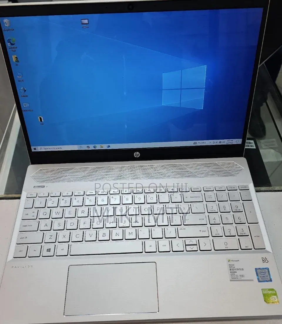 New Laptop HP Pavilion 15 8GB Intel Core i7 SSD 512GB