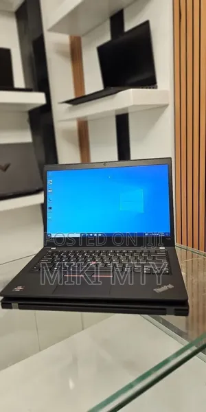 New Laptop Lenovo ThinkPad Yoga 8GB AMD Ryzen 7 SSD 512GB