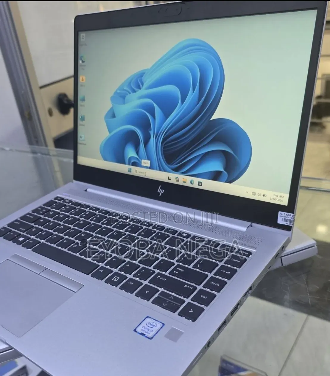 New Laptop HP EliteBook 840 G5 16GB Intel Core i7 SSD 512GB