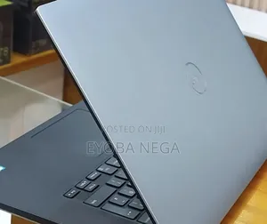 New Laptop Dell Precision 5540 16GB Intel Core i7 SSD 512GB
