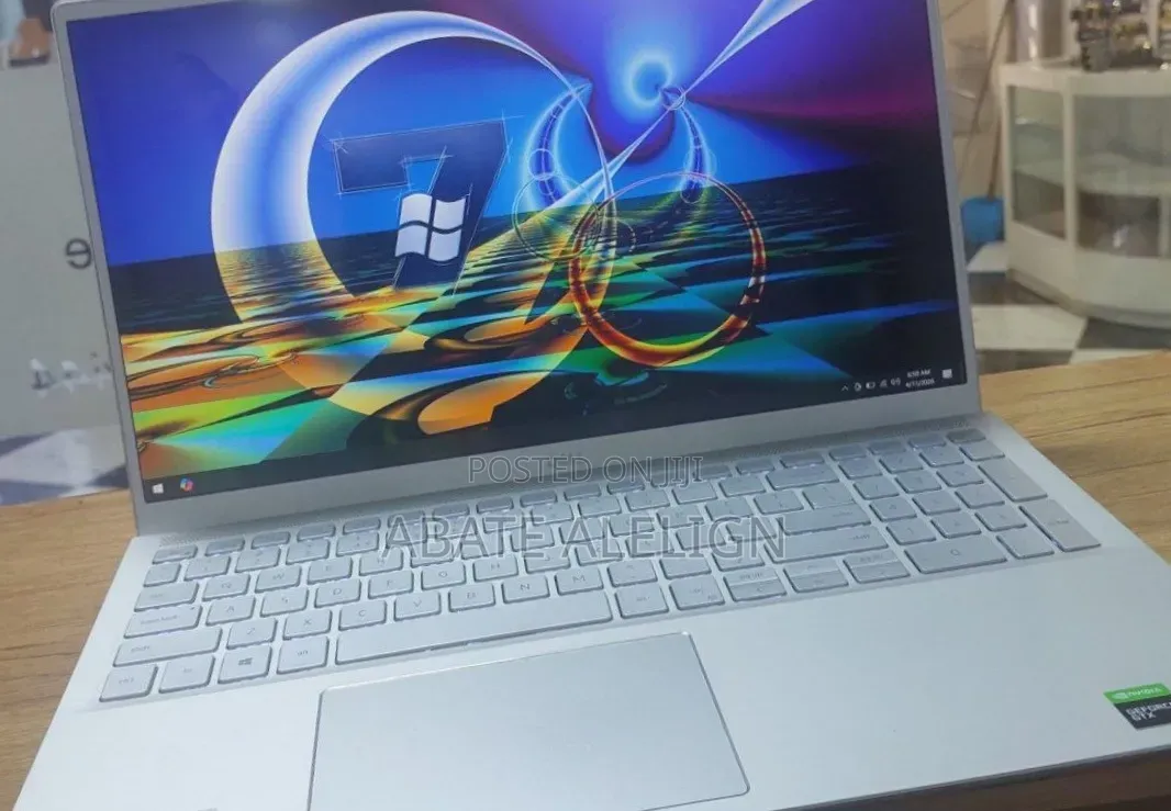 New Laptop Dell Inspiron 15 I15N 16GB Intel Core i7 SSD 512GB