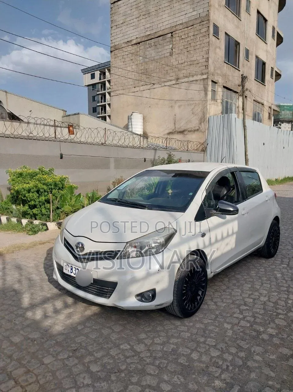 Toyota Yaris 2014 White