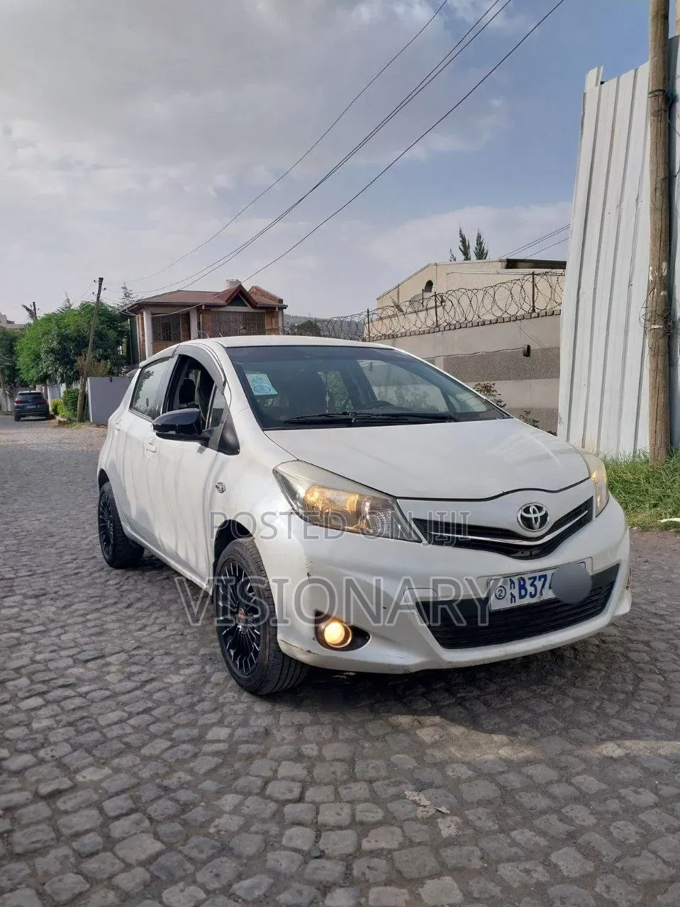 Toyota Yaris 2014 White