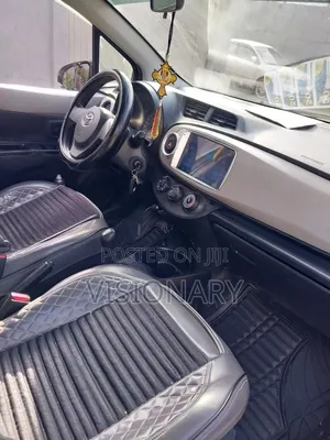 Toyota Yaris 2014 White
