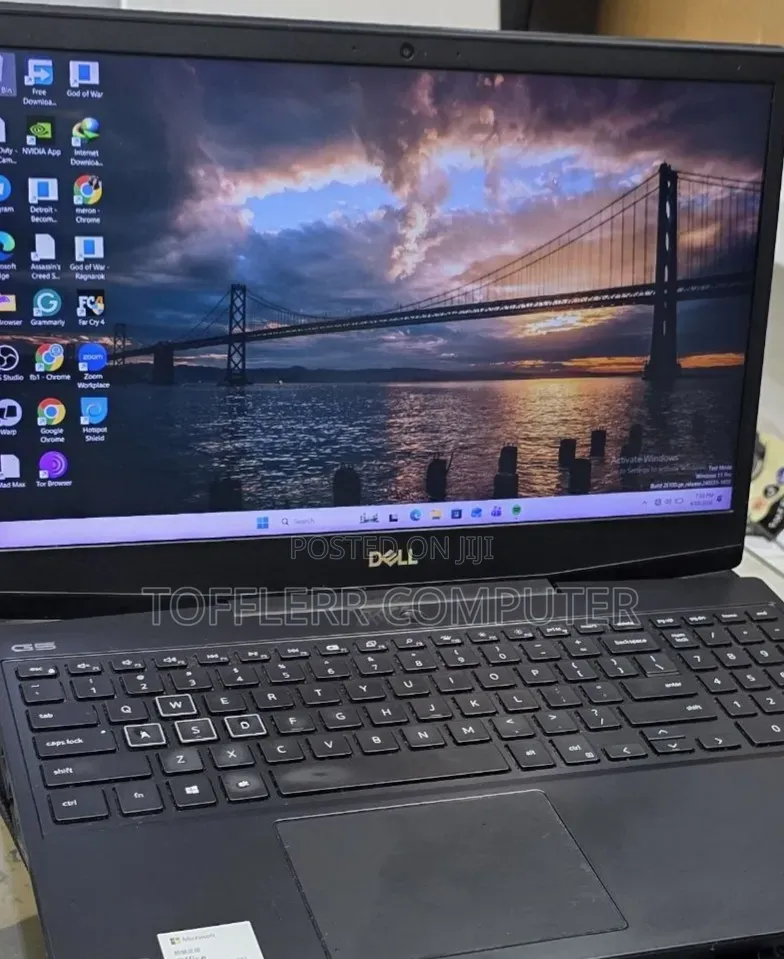 New Laptop Dell G15 5511 16GB Intel Core i7 SSD 512GB
