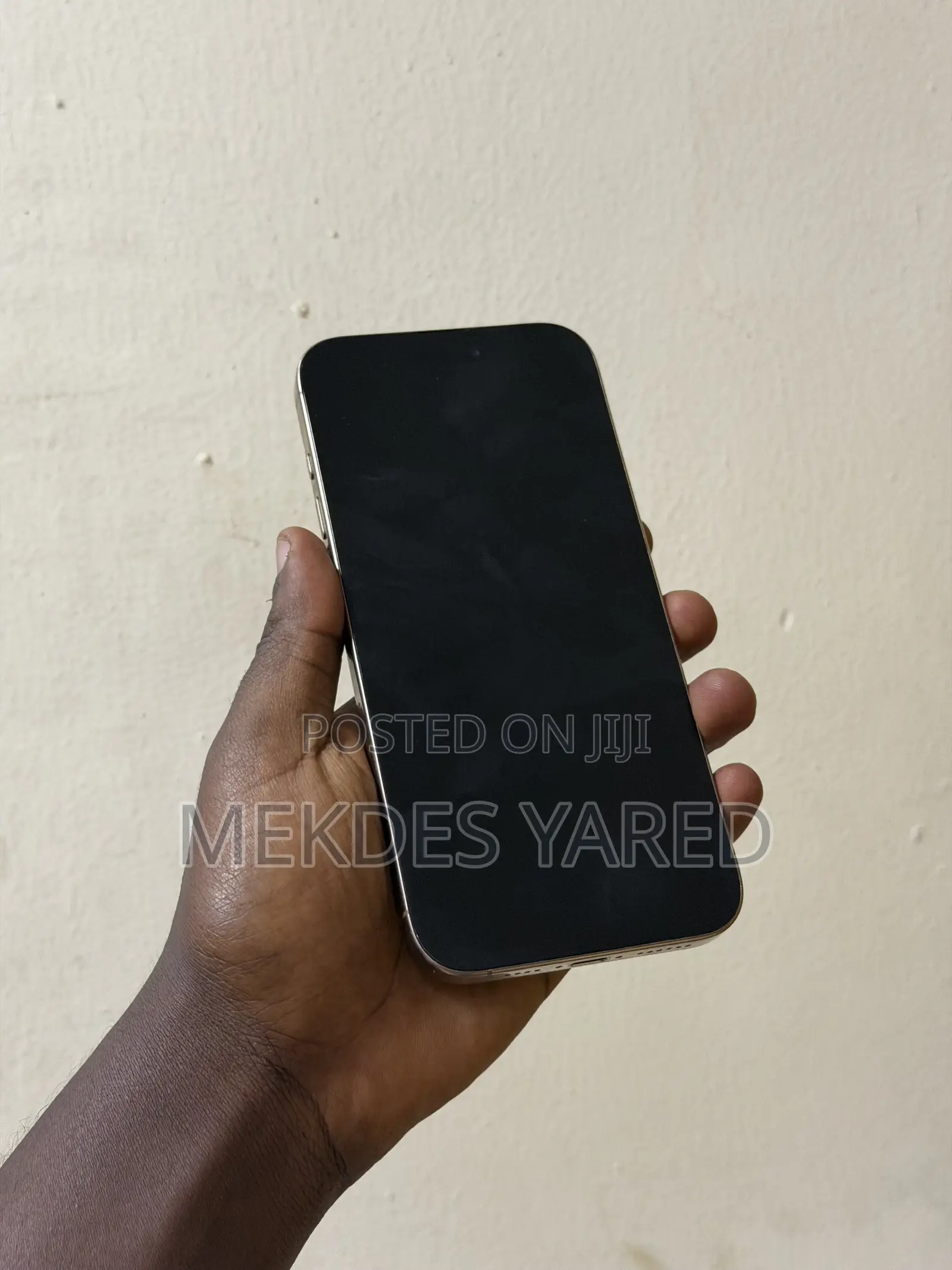 New Apple iPhone 16 Pro Max 256 GB Gold