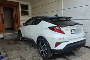 Toyota C-HR 2020 White