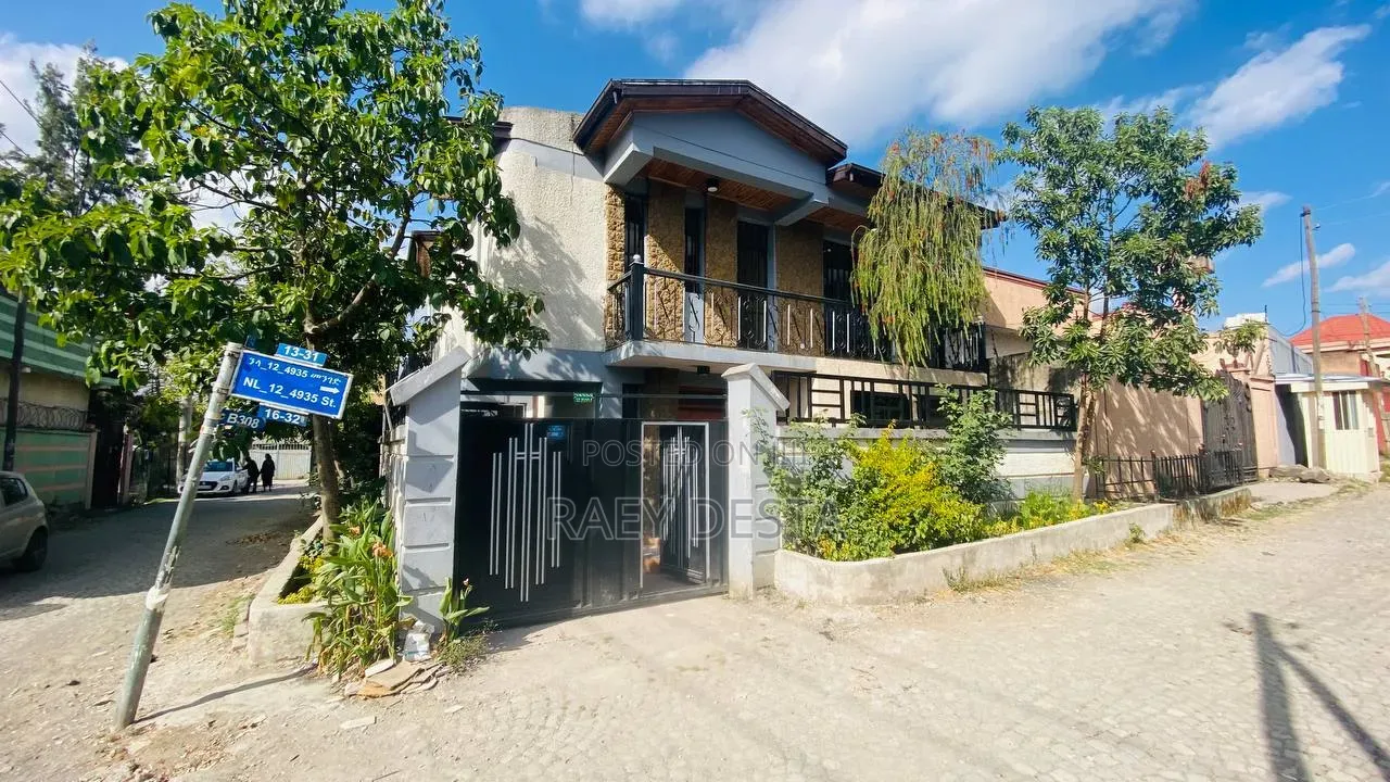6bdrm House in G+1 House At Lafto for sale