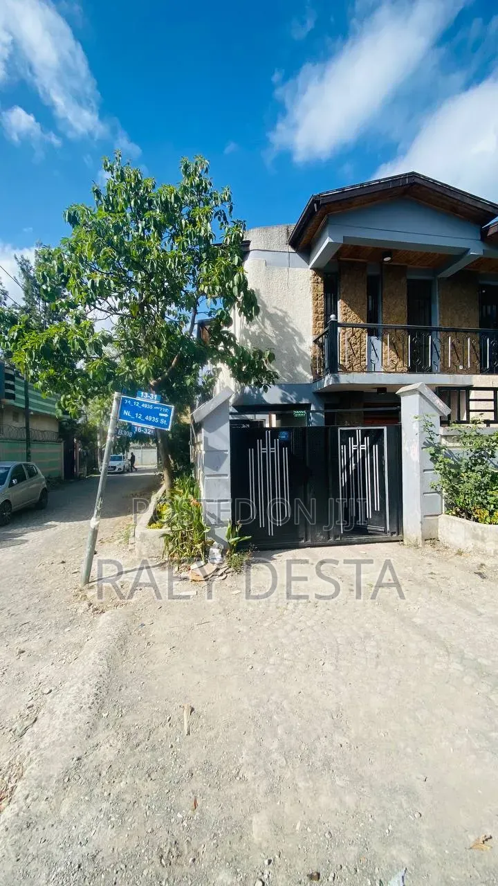 6bdrm House in G+1 House At Lafto for sale