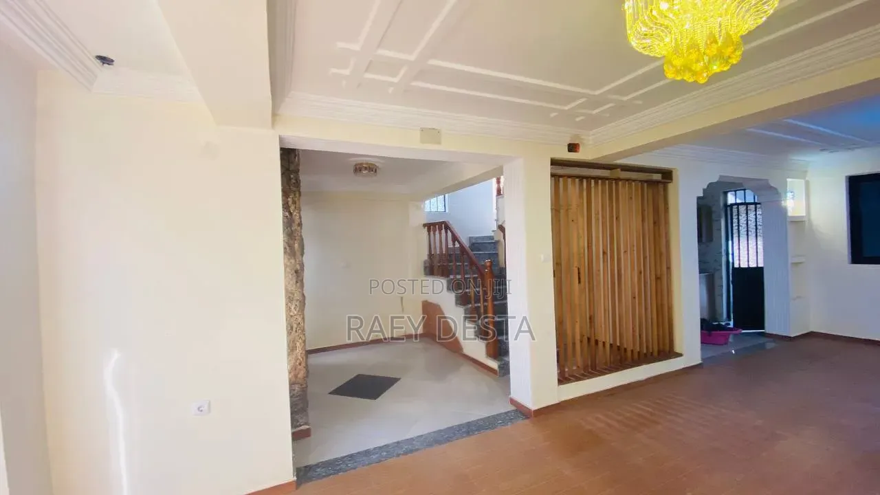 6bdrm House in G+1 House At Lafto for sale