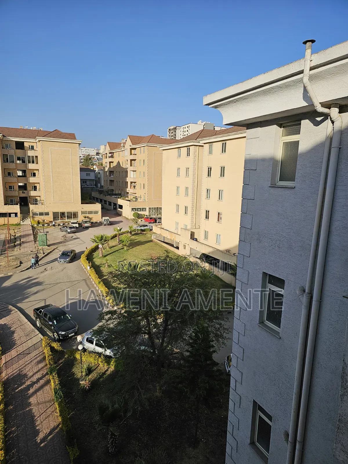 3bdrm Apartment in Enyi Real Estate, Bole for sale
