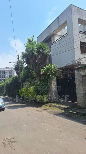 6bdrm House in Addis Abeba, Bole for sale