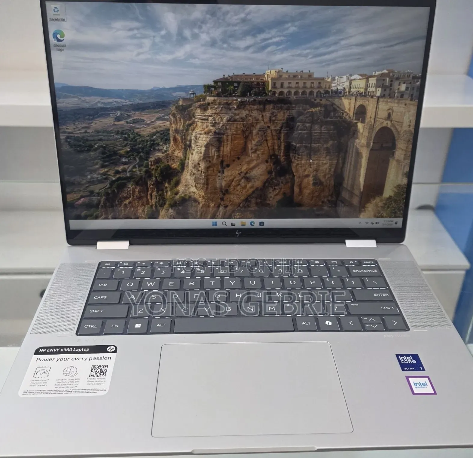 New Laptop HP Envy X360 16GB Intel Core 7 SSD 1T