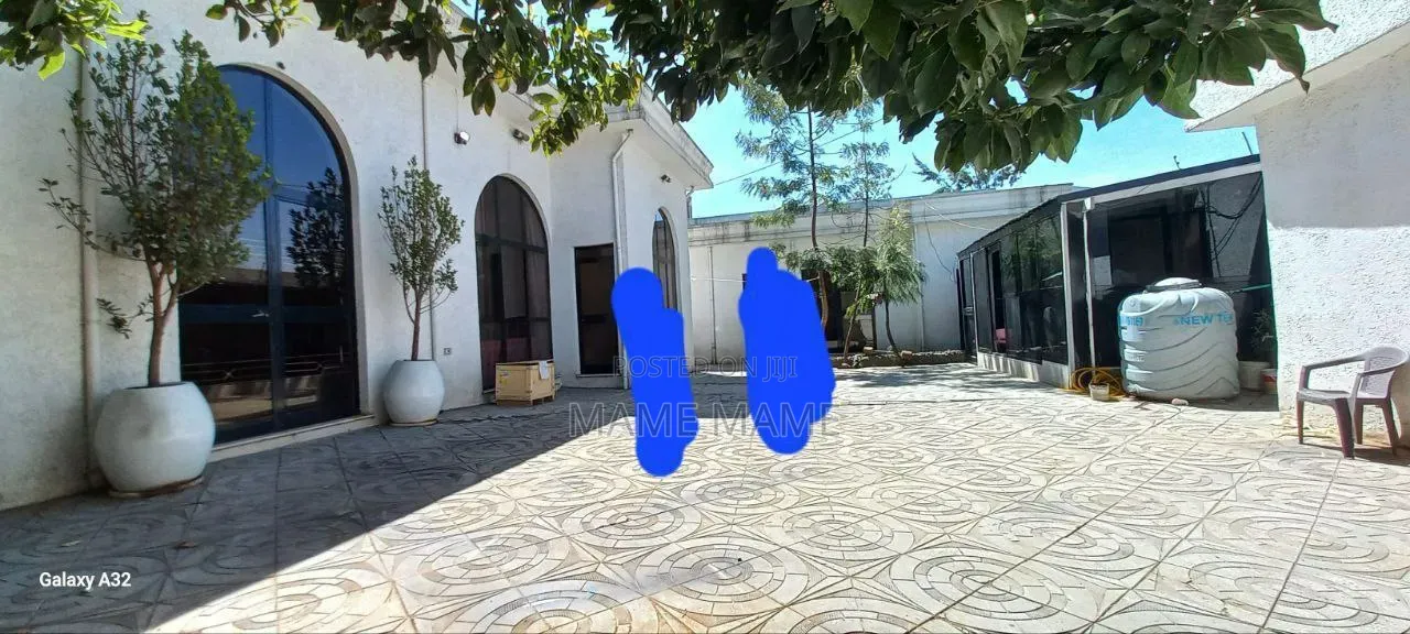 3bdrm Villa in Addis Abeba, Bole for sale