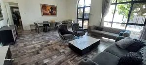 3bdrm Villa in Addis Abeba, Bole for sale