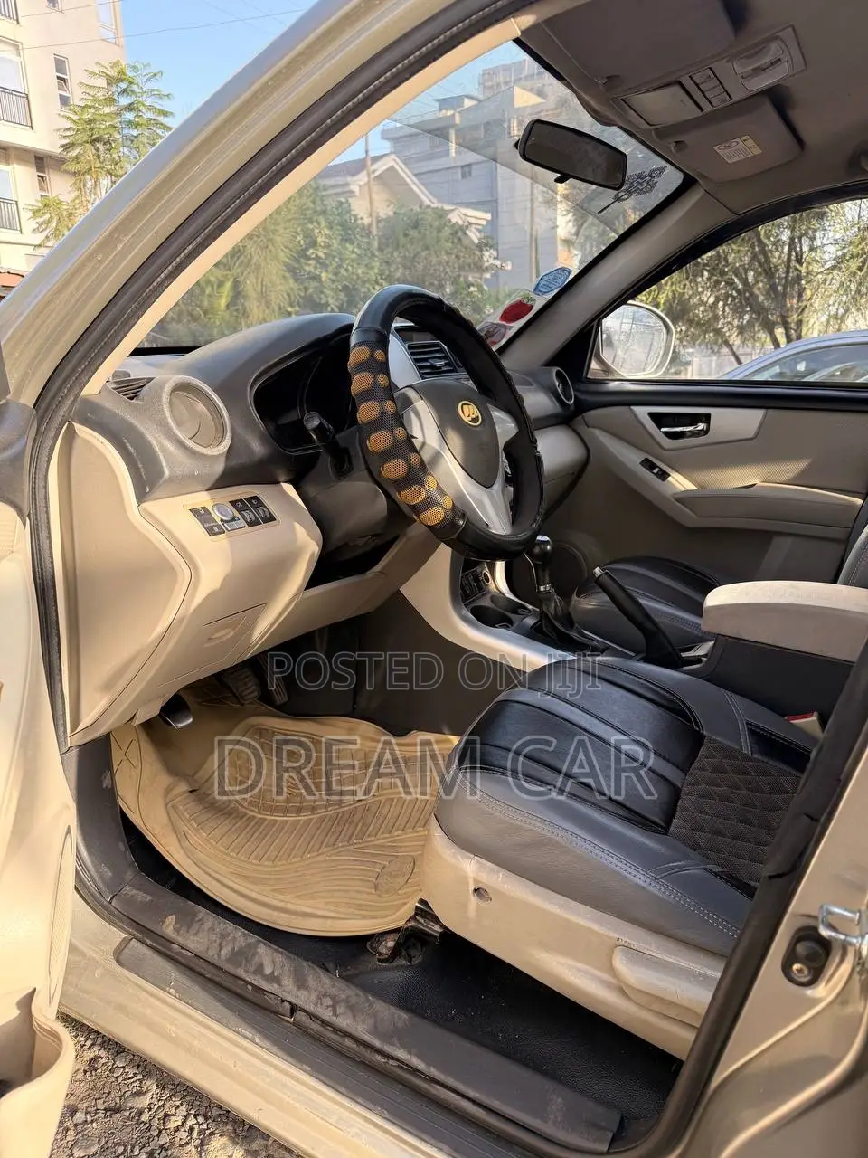 Lifan 520 2012 Brown