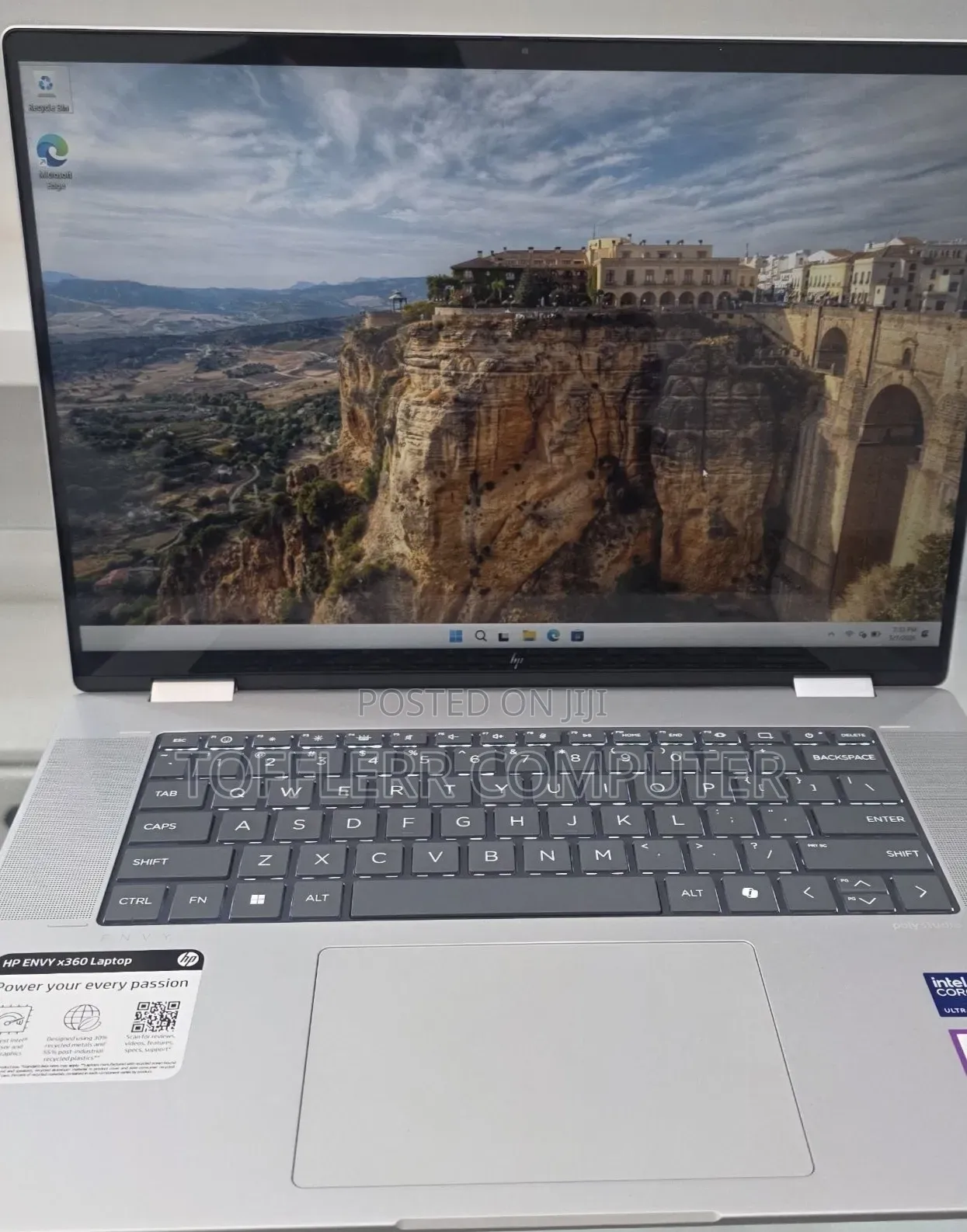 New Laptop HP Envy 15 16GB Intel Core i5 SSD 1T