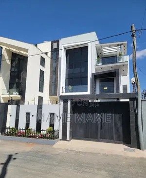 7bdrm House in Addis Abeba, Bole for sale