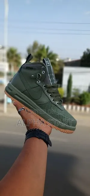 Nike Lunar Boots Water Proof High Master Quality Shoes Made in Vietnam
