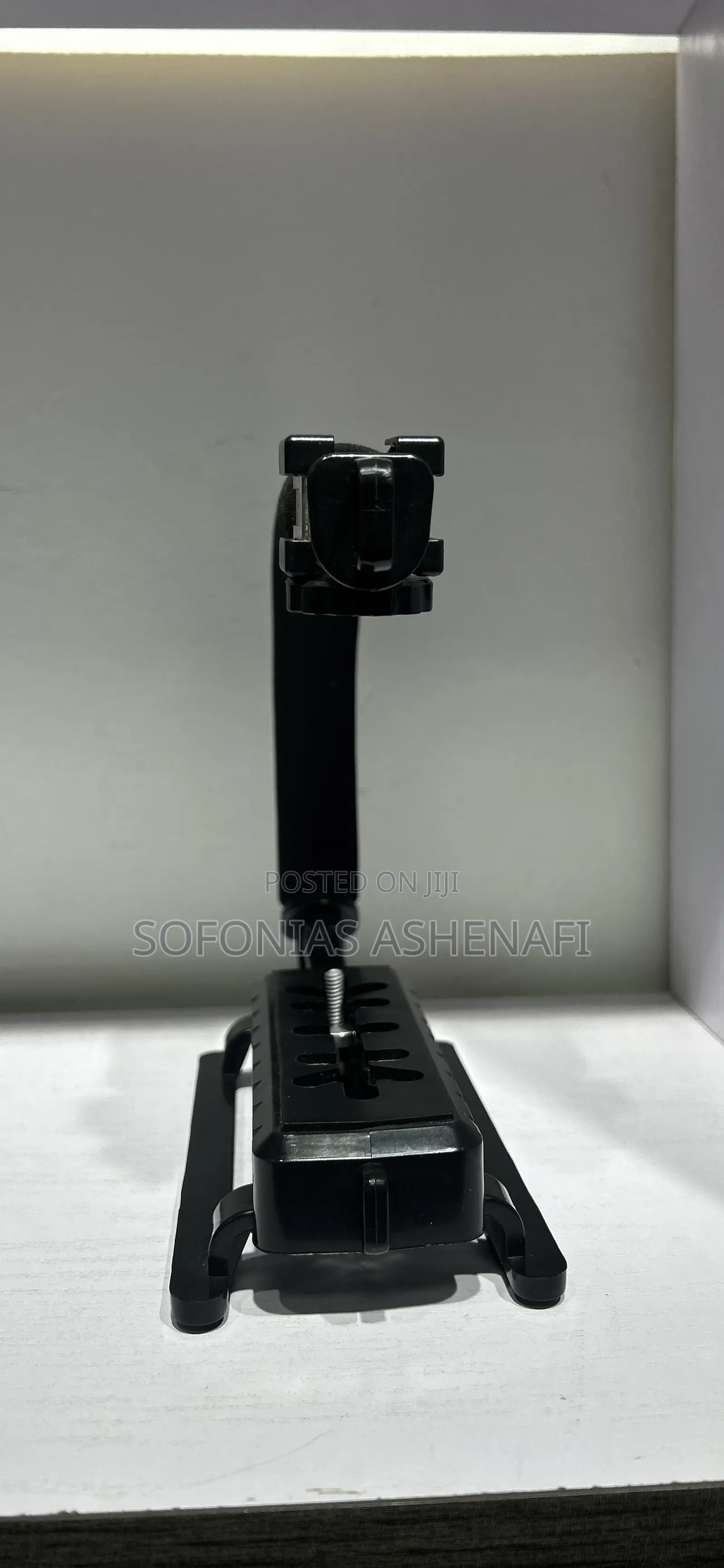 U Shape Hand Stabilizer