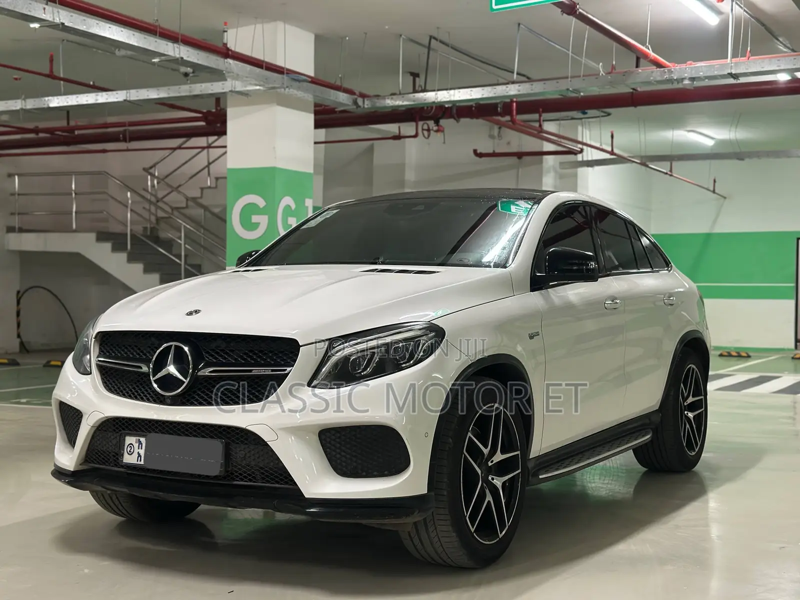 Mercedes-Benz GLE-Class AMG GLE 43 4MATIC 2017 White