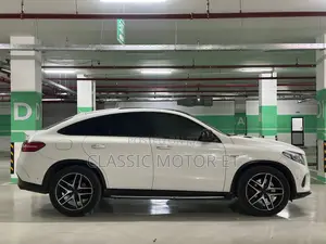 Mercedes-Benz GLE-Class AMG GLE 43 4MATIC 2017 White