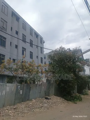 3bdrm Apartment in Ayat Apartment, Bole for sale