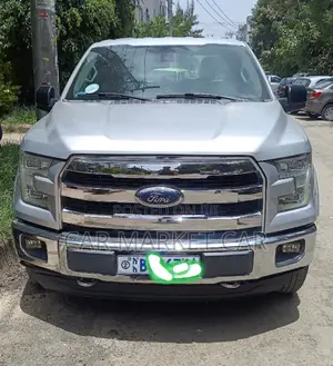 Ford F-150 Lariat 4x2 SuperCab Styleside 6.5 ft. box 145 in. WB 2016 Silver