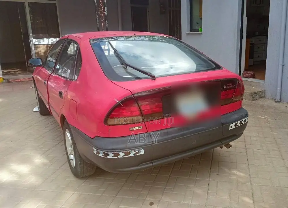 Toyota Corolla 1992 Red
