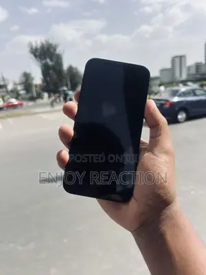 New Apple iPhone 12 128 GB Black