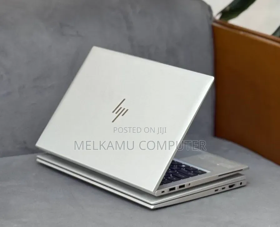 New Laptop HP ProBook 430 G8 8GB AMD Ryzen 3 SSD 512GB