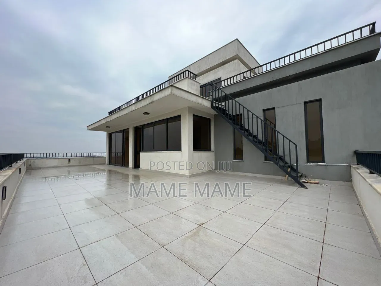 5bdrm House in Addis Abeba, Bole for rent