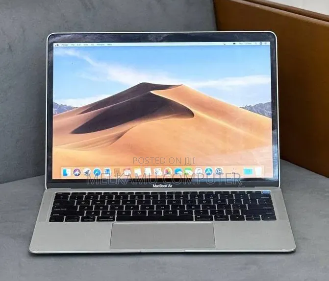 New Laptop Apple MacBook Air 2019 8GB Intel Core i5 SSD 128GB