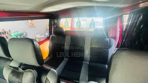 Toyota Grand HiAce 2003 Red