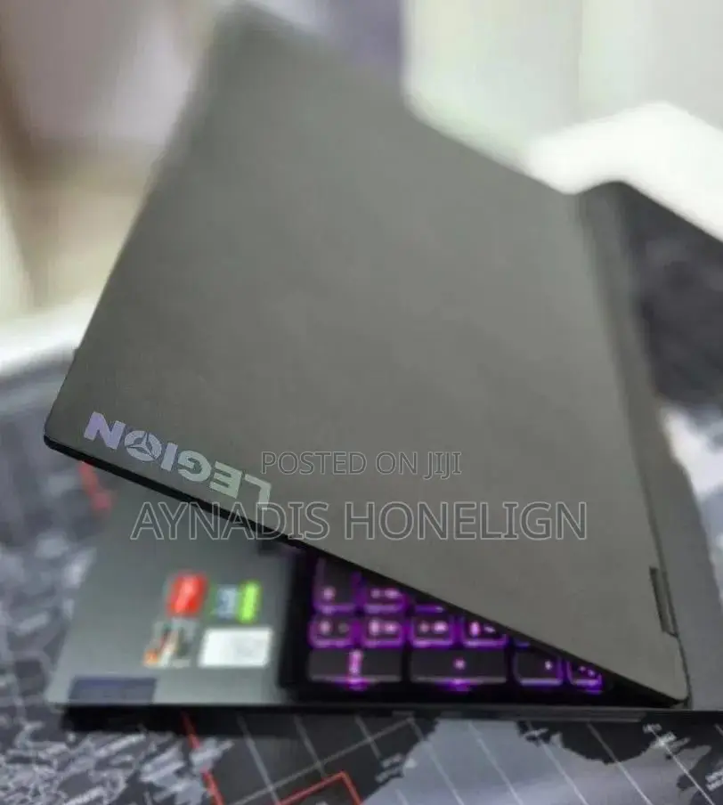 New Laptop Lenovo Legion 7 16GB AMD Ryzen 7 SSD 512GB