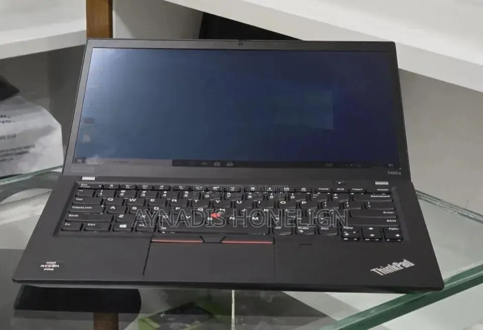 New Laptop Lenovo ThinkPad t495s 16GB AMD Ryzen 7 SSD 512GB