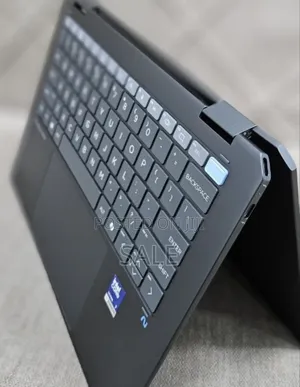 New Laptop HP OmniBook Ultra Flip 14" 16GB Intel Core Ultra 7 SSD 1T