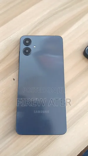 Samsung Galaxy A06 128 GB Blue