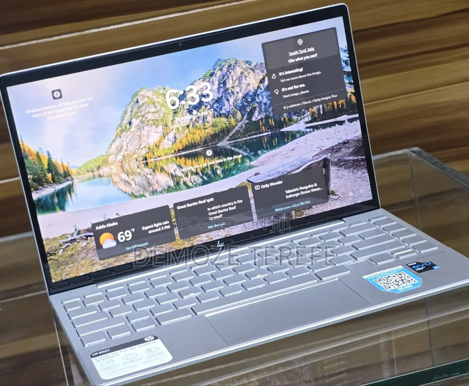 New Laptop HP Envy 14 8GB Intel Core i5 SSD 256GB