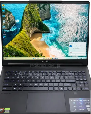 New Laptop MSI Stealth 16 AI Studio 32GB AMD Ryzen 9 SSD 1T