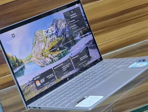 New Laptop HP Envy 14 8GB Intel Core i5 SSD 256GB